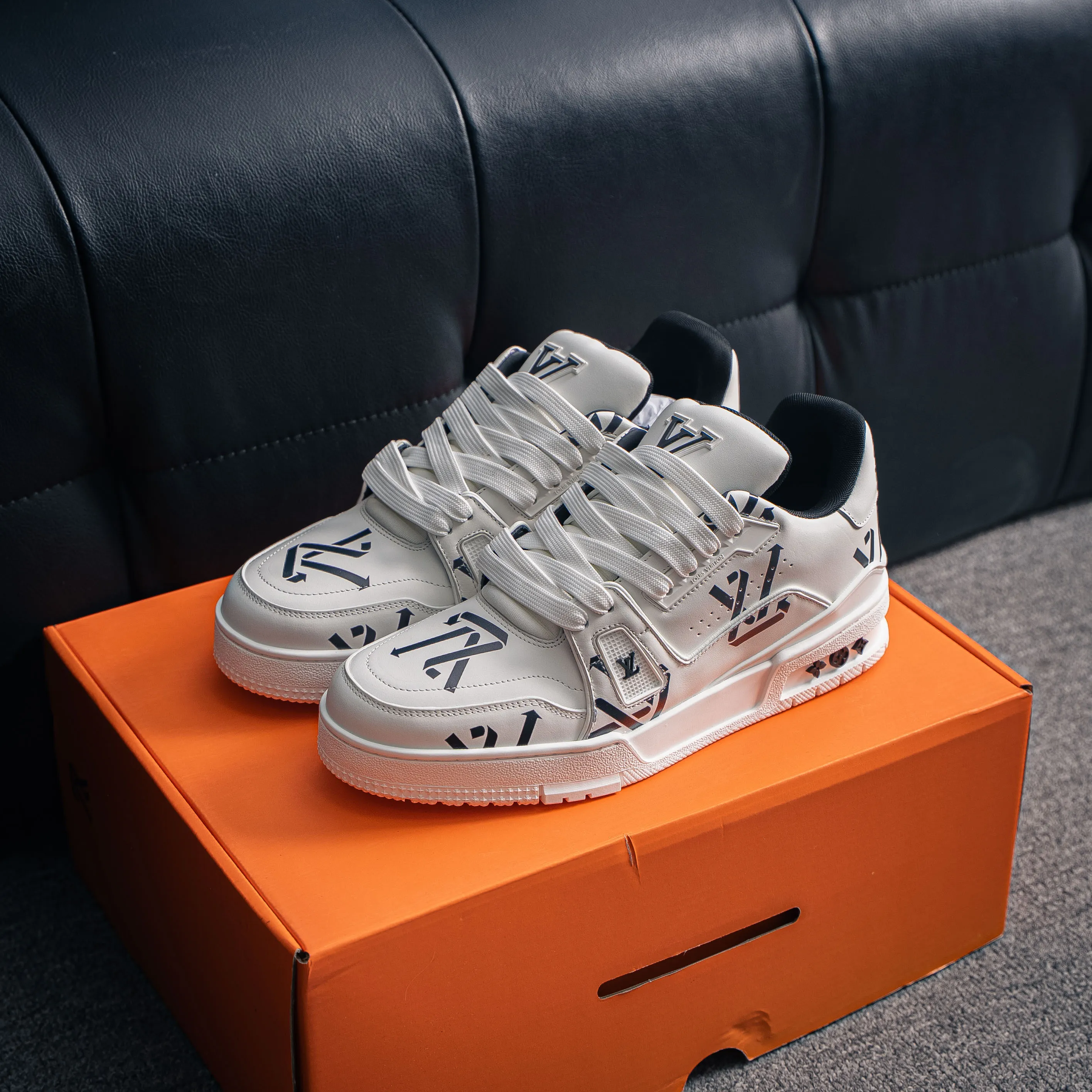 【VL 】 LOUIS VUITTON LV Trainer ✦ Cowhide Leather Monogram ，Retro ✦ #